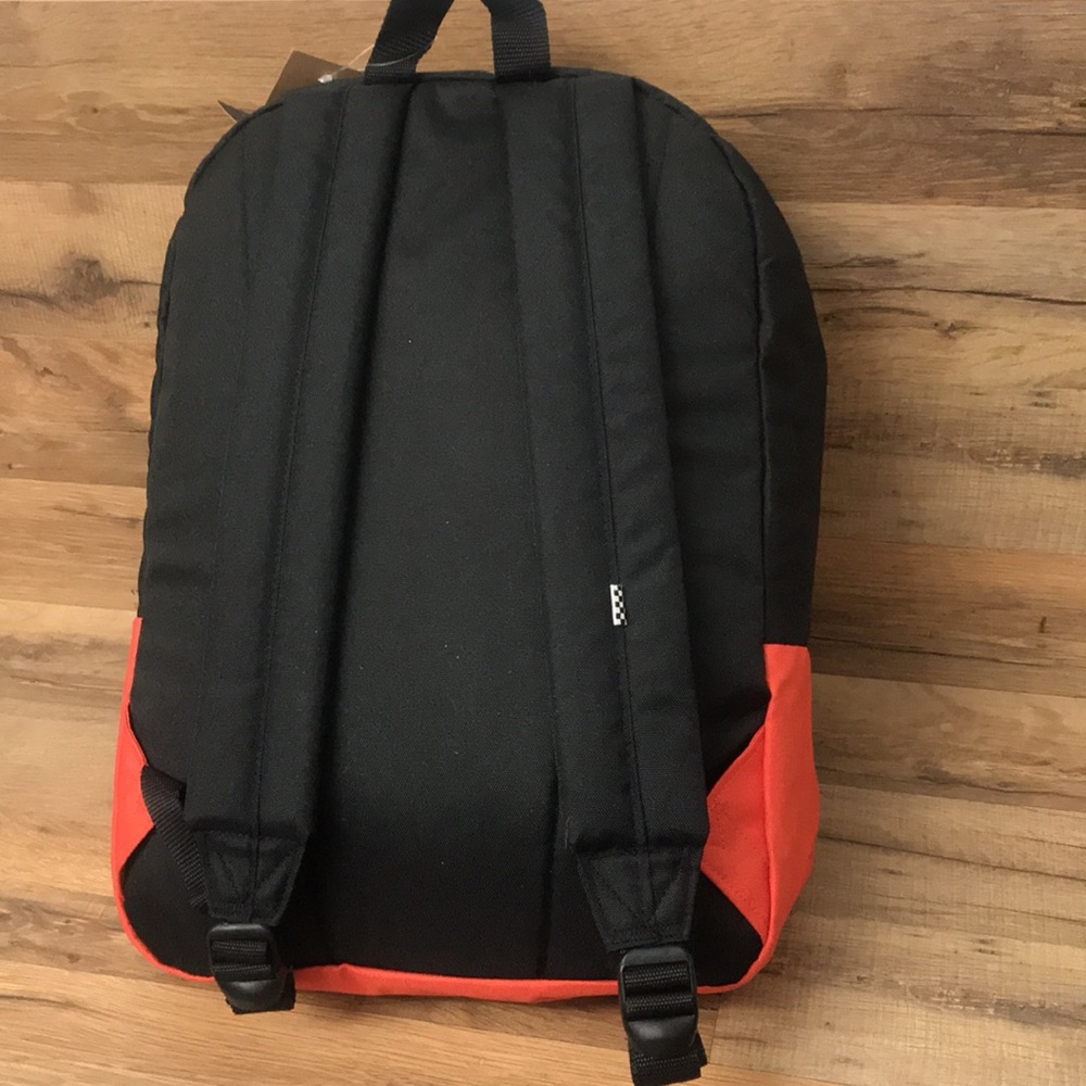 BACKPACK π FROM VANS BRAND NEW - Picture 4 of 7